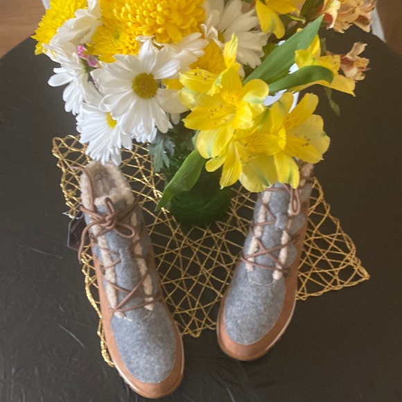 Ortholite Shoes - NWT Ortholite suede booties Cognac in color with a touch of gray women size 9.5M